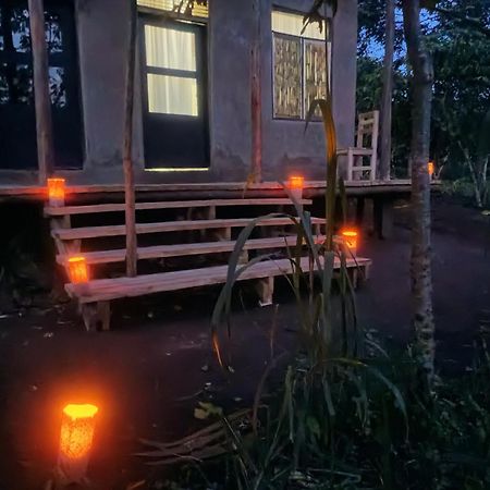 Kibale River Camp Vila Lake Nyabikere Exterior foto
