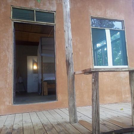Kibale River Camp Vila Lake Nyabikere Exterior foto
